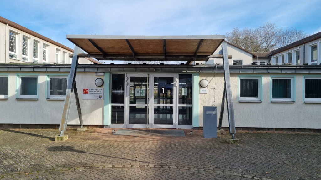 Eingangsbereich der Fritz-Reuter-Realschule in Gifhorn